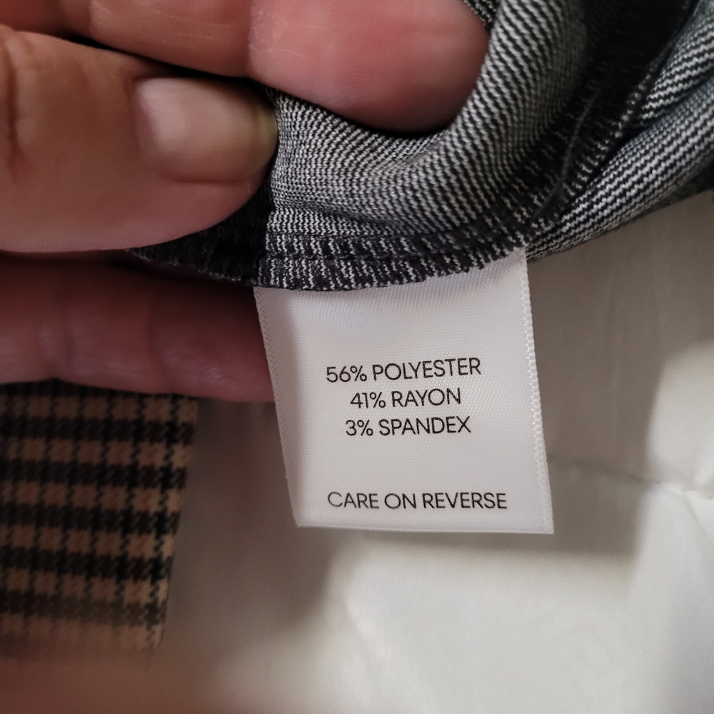 Women's Brown Plaid Pants - Picture 6 of 6